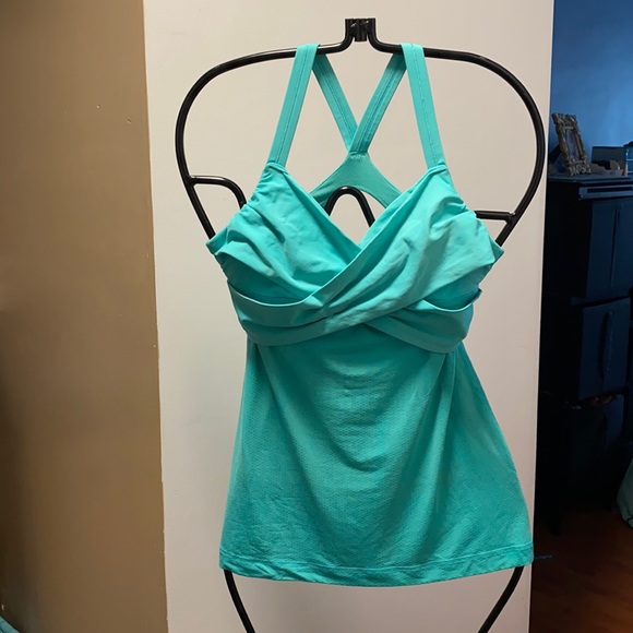 Lululemon Wrap it Up tank Bali Breeze size 6 - Picture 3 of 5
